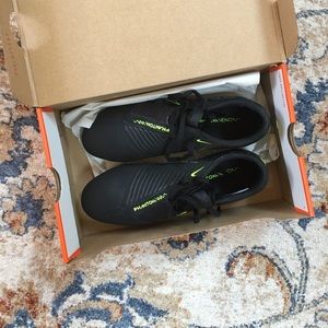Nike Phantom Venom Pro FG Cleats